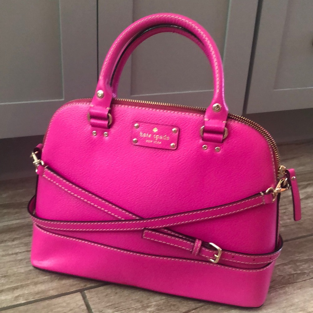 Kate Spade purse - Like New